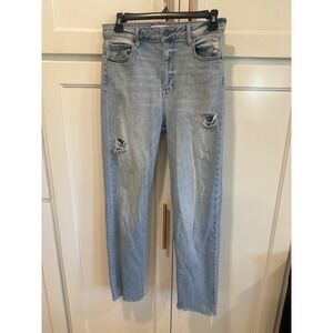 Carly Jean LA Women's Light Wash Distressed Denim Jeans Chrissy  Leg 5